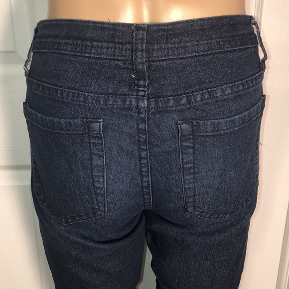 Forever 21 Jeans. 27 - Picture 5 of 8